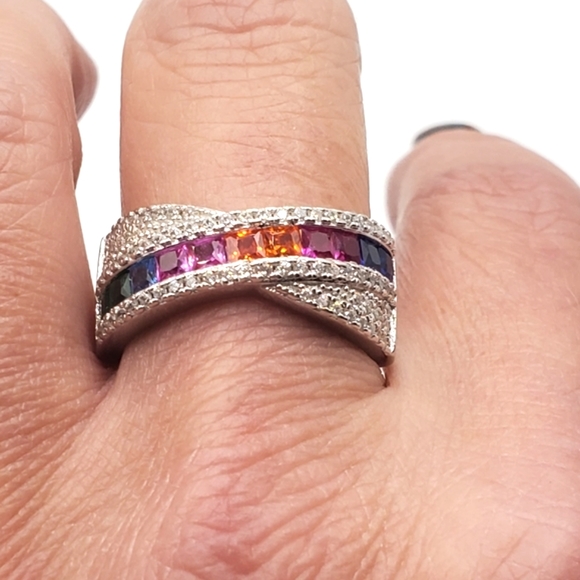 Princess Cut Multicolor Rainbow 925 Sterling Silver Multicolor CZ Twist Ring! - Picture 6 of 8